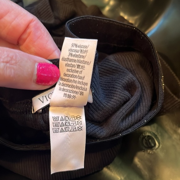 Victoria’s Secret Shorts - Picture 6 of 6